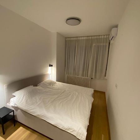 Brand New Flat Near Tesla Museum Apartment Belgrade Luaran gambar