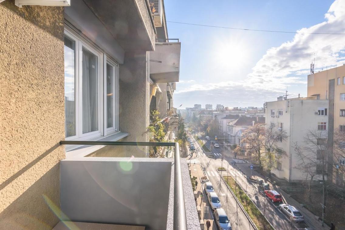 Brand New Flat Near Tesla Museum Apartment Belgrade Luaran gambar